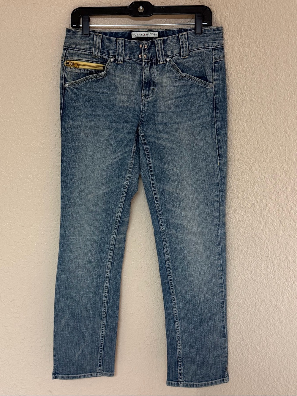 4/$20 Tommy Hilfiger Light Wash Women's Jeans with Zip Pocket